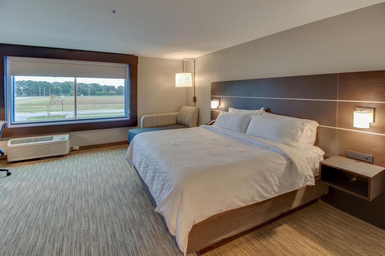 Holiday Inn Express & Suites - Union City By Ihg Zewnętrze zdjęcie